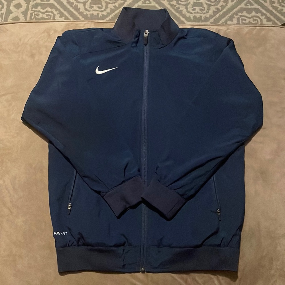 Nike zip up jacket (S)